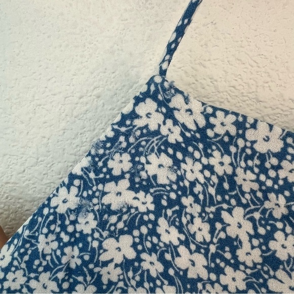 Reformation Tasha Dress in Azzurro 10 - Picture 5 of 16